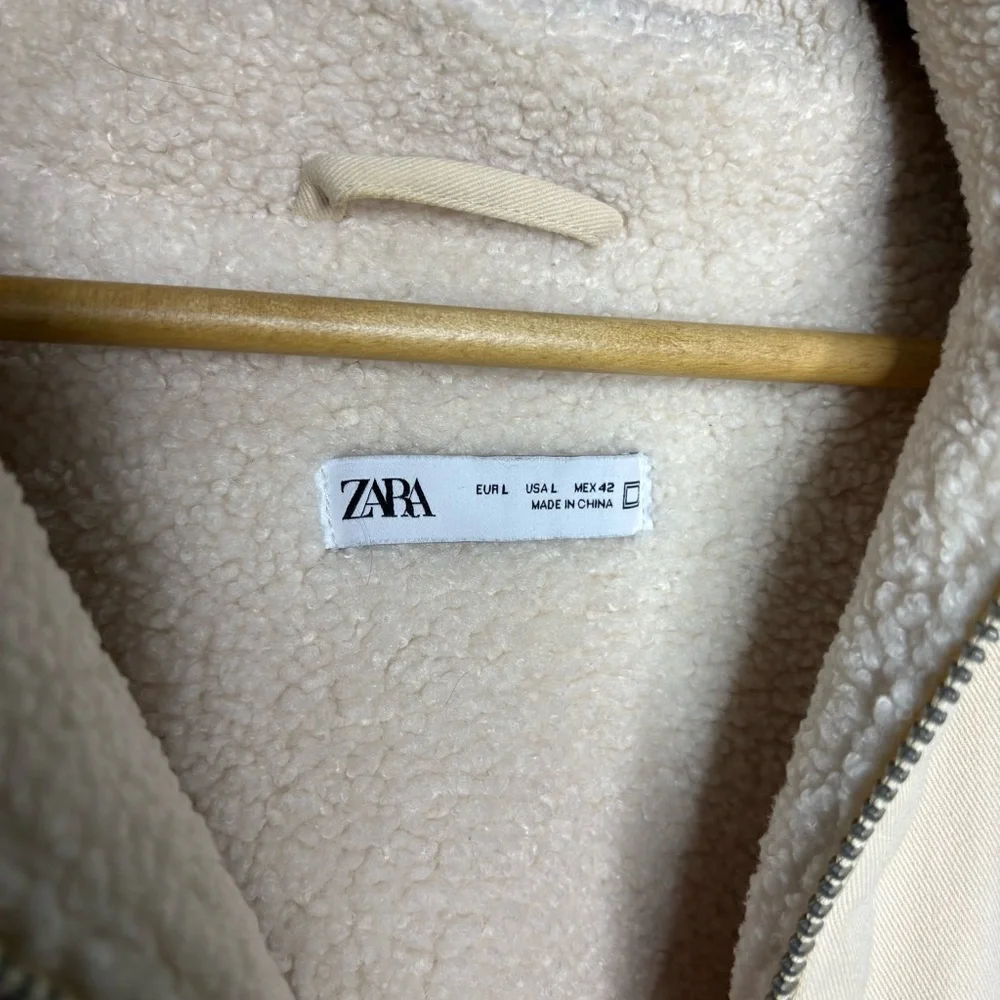 Zara Men’s color block faux shearling lined jacket size large